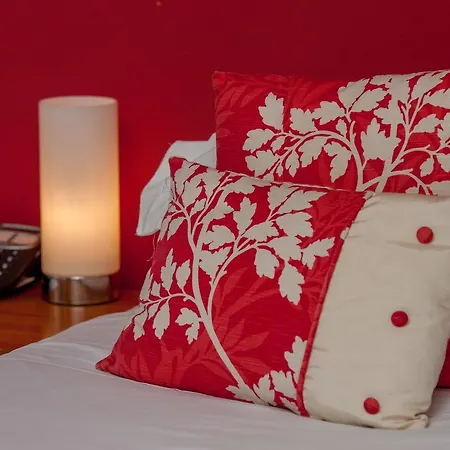 Hotel The Racehorses