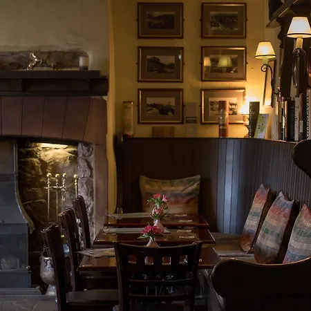 The Racehorses Kettlewell