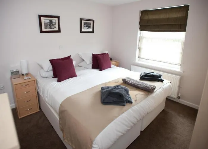 The Racehorses Hotel